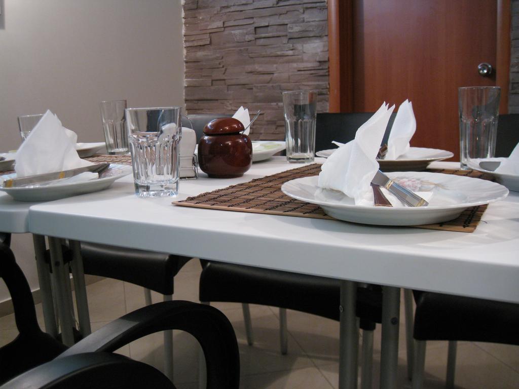 Domus Aparthotel Skopje Luaran gambar